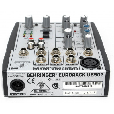 MESA MEZCLAS BEHRINGER EURORACK UB502