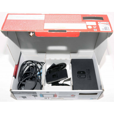 CONSOLA NINTENDO SWITCH AZUL Y ROJA CON ACCESORIOS
