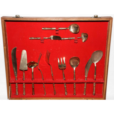 CUBERTERIA BRONCE THAILANDESA