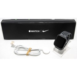 APPLE WATCH NIKE SERIES 6 44 MM A2376 LTE