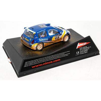 NINCO RENAULT CLIO 1600 GO BARRO 50313