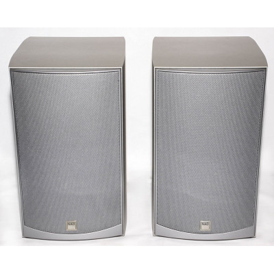 PAREJA ALTAVOCES NAD 825