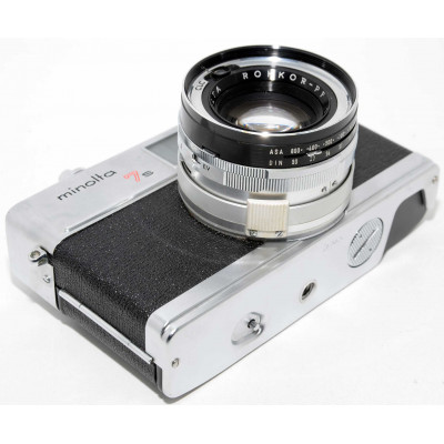 CAMARA ANALOGICA MINOLTA 7S + MINOLTA 1.8 45