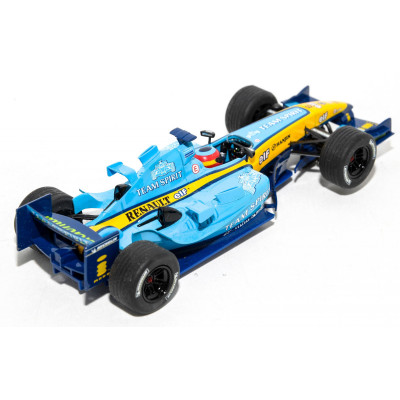 COCHE HORNBY RENAULT R24