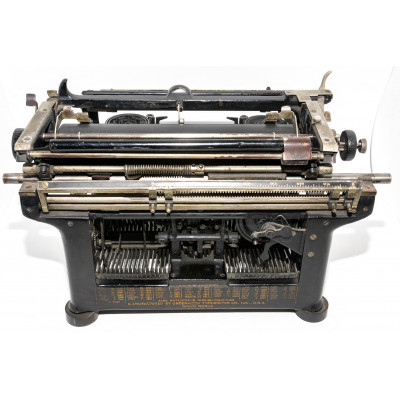 MAQUINA DE ESCRIBIR UNDERWOOD 5
