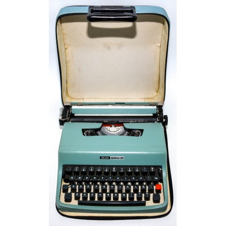 Antigua máquina de escribir portátil Olivetti Lettera 32, Máquinas de  escribir