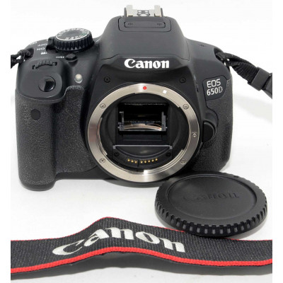 KIT CAMARA DIGITAL REFLEX CANON EOS 650D