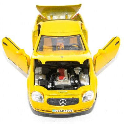 COCHE A ESCALA MAISTO MERCEDES SLK 230 1:18