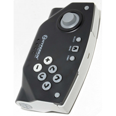 CONSOLA HYPERKIN RETRON 5