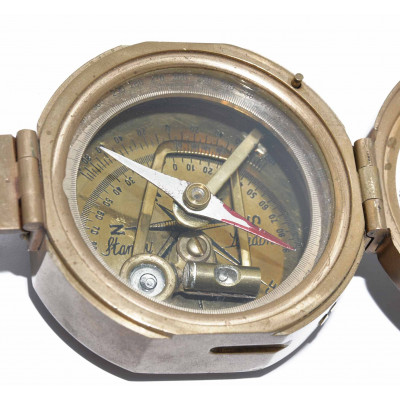 BRUJULA STANLEY LONDON