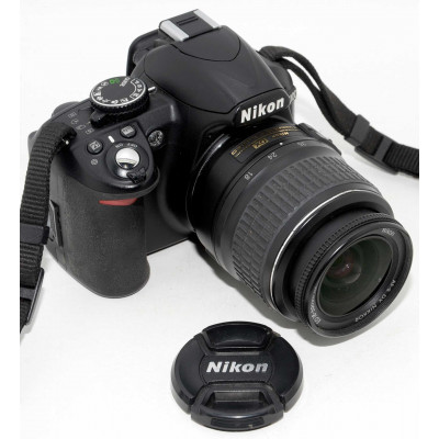 CÁMARA REFLEX NIKON D3100 + NIKON 18-55MM