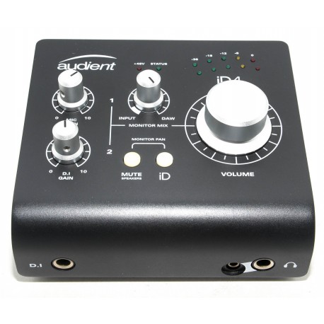 INTERFAZ AUDIENT ID4