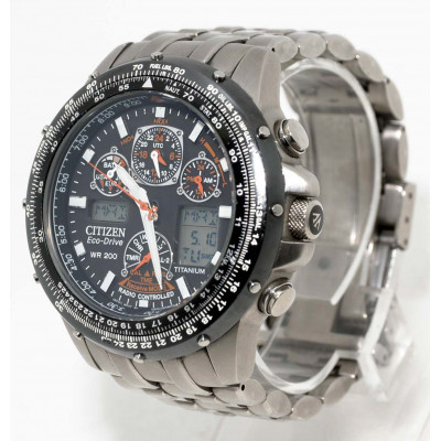 RELOJ CITIZEN ECO DRIVE U600 TITANIUM