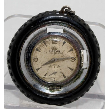 RELOJ MARVIN EN RUEDA