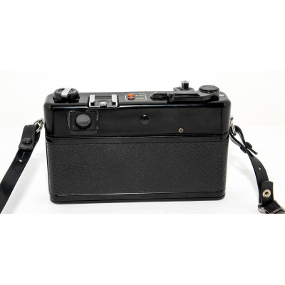 CAMARA REFLEX YASHICA MG-1 + 45MM F: 2.8