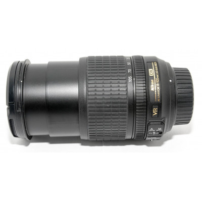 OBJETIVO NIKKOR AF-S 18-105 VR II F: 3.5-5.6 G ED