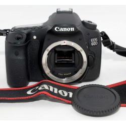 CUERPO CAMARA DIGITAL REFLEX CANON EOS 60D