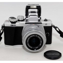 CAMARA REFLEX DIGITAL OLYMPUS OM-D EM-M10 II