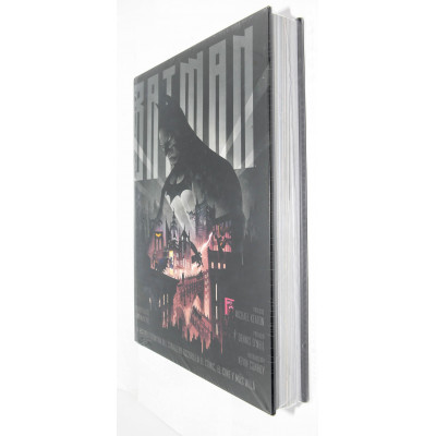 LIBRO COMIC BATMAN LA HISTORIA DEFINITIVA DEL CABALLERO OSCURO
