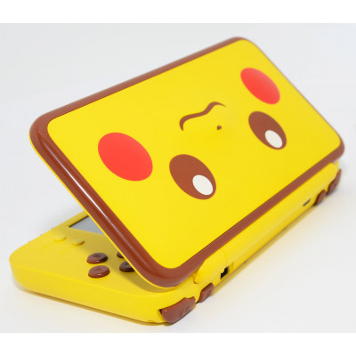 CONSOLA NINTENDO 2DS XL PIKACHU