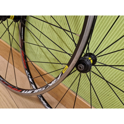 PAREJA RUEDAS CAMPAGNOLO NEUTRON TUBULAR 10V
