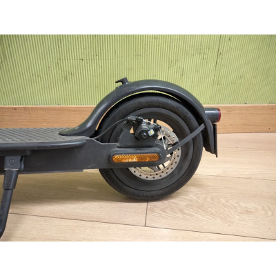 PATINETE ELECTRICO XIAOMI ESSENTIAL