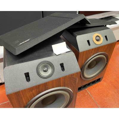 PAREJA ALTAVOCES BOSE 301 SERIES 4