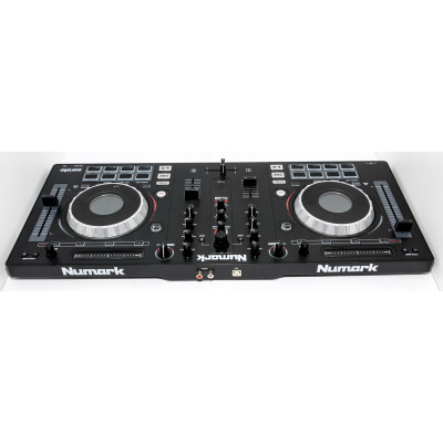 CONTROLADORA NUMARK MIX TRACK PRO 3