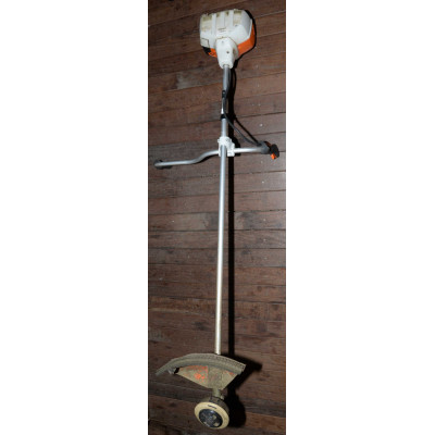 DESBROZADORA STIHL FS 240