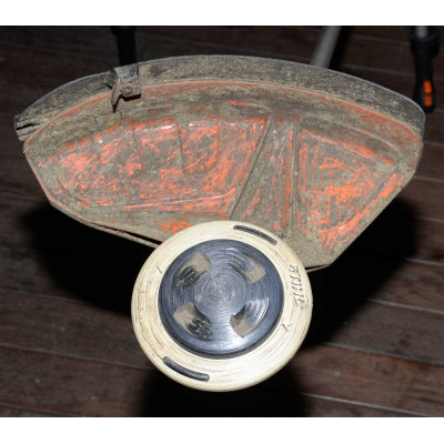 DESBROZADORA STIHL FS 240