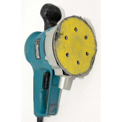 LIJADORA RETRORBITAL MAKITA BO3060