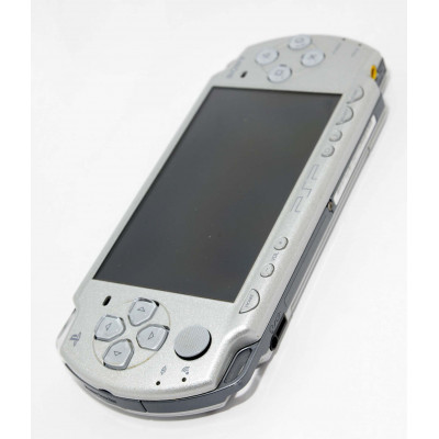CONSOLA PSP 2000