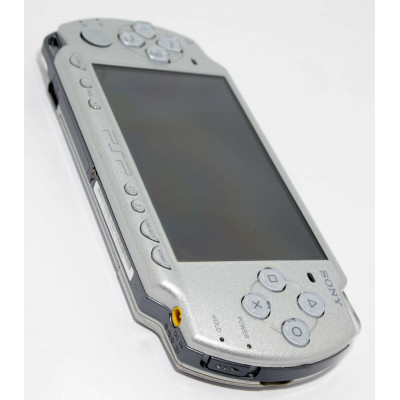 CONSOLA PSP 2000