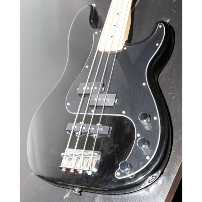 BAJO ELÉCTRICO FENDER SQUIER PRECISION BASS MN PJ BK