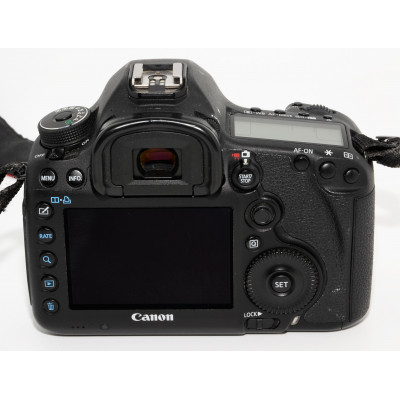 CUERPO CÁMARA CANON EOS 600D 18MP
