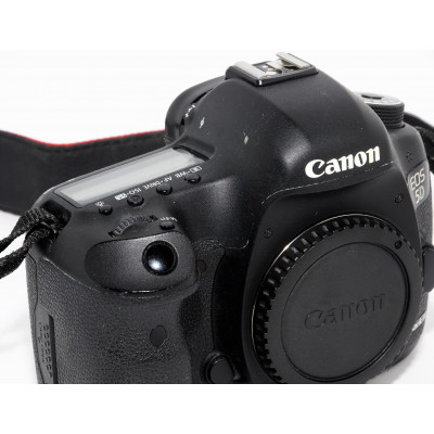 CUERPO CÁMARA CANON EOS 600D 18MP