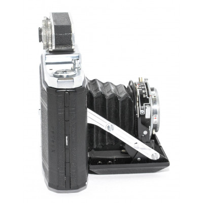 CÁMARA ANALÓGICA ZEIS IKON NETTAR