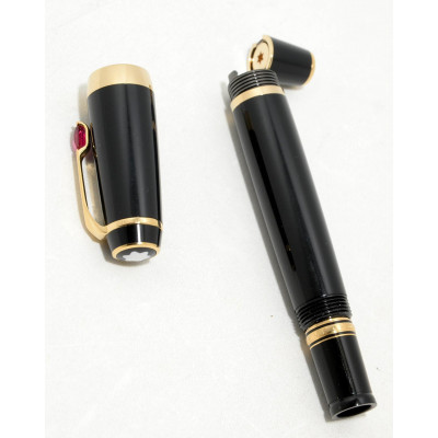 PLUMA ESTILOGRAFICA RETRACTIL MONTBLANC BOHEME