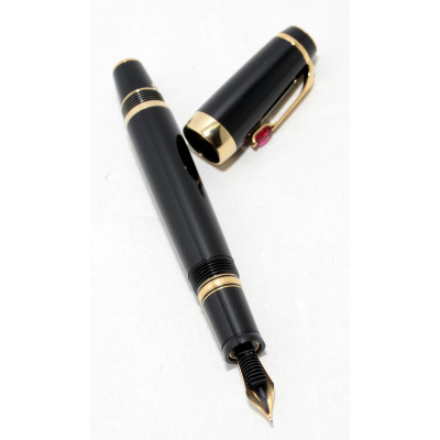 PLUMA ESTILOGRAFICA RETRACTIL MONTBLANC BOHEME