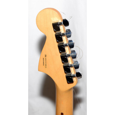 GUITARRA ELÉCTRICA FENDER MUSTANG