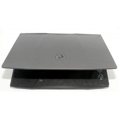 PORTATIL GAMING MSI PULSE GL66 / INTEL i7-11800H / 1TB SSD / 16GB RAM / RTX 3060