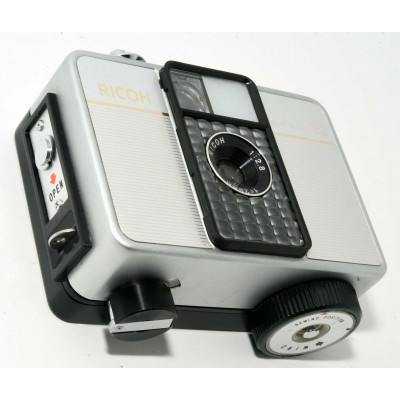 CAMARA ANALOGICA COMPACTA RICOH HALF FRAME E2