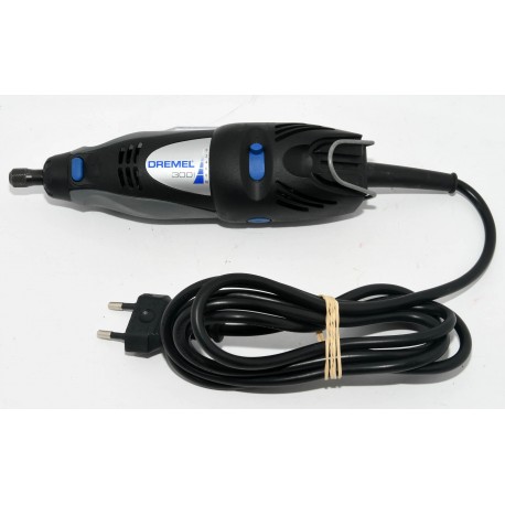 MULTIHERRAMIENTA DREMEL 300 CON CAJA