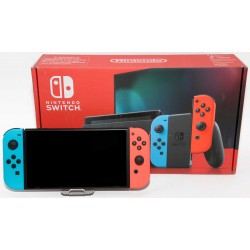 CONSOLA NINTENDO SWITCH AZUL Y ROJA