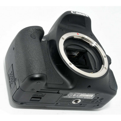 CUERPO CAMARA REFLEX DIGITAL CANON EOS 600D