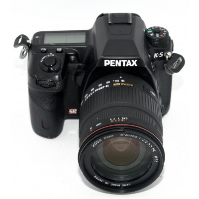 CÁMARA REFLEX DIGITAL PENTAX K5 + SIGMA 18-200