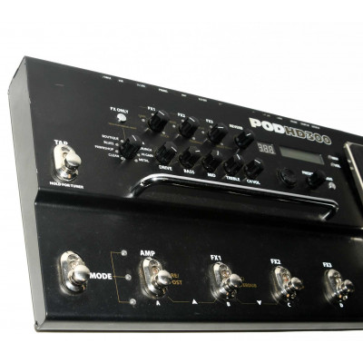 PEDALERA MULTIEFECTOS LINE 6 POD HD300