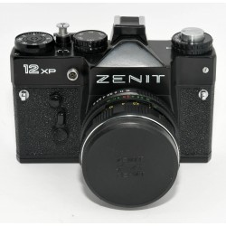 CAMARA ANALOGICA ZENIT 12XP