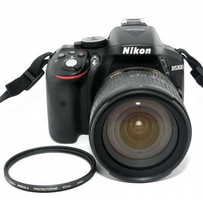 CÁMARA REFLEX NIKON D5300 + NIKKOR 18-70MM