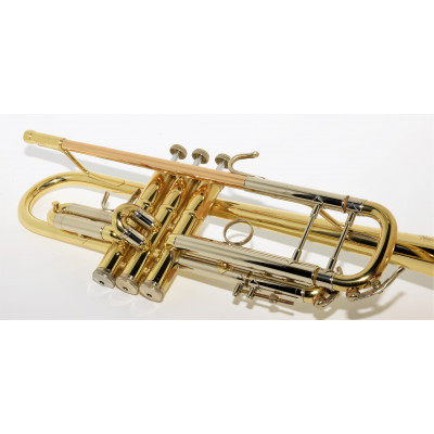 CLARINETE YAMAHA YCL-26